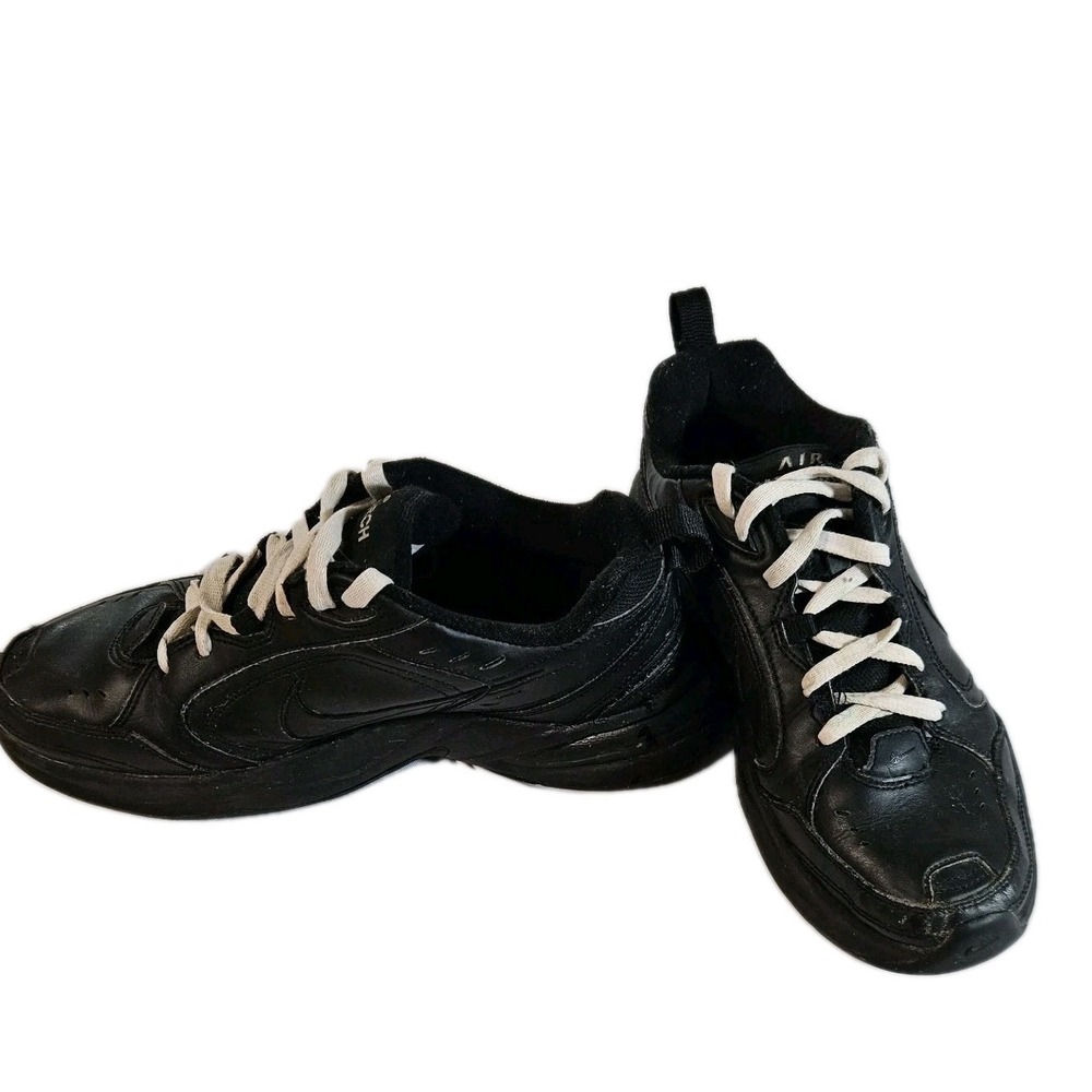 Men's Size 9.5 - Nike Air Monarch IV Black Leather Comfort Shoes